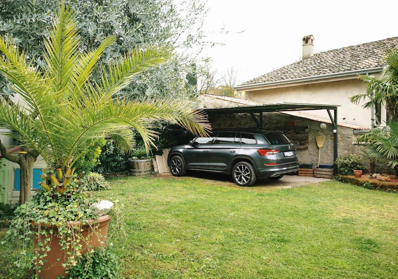 Villa Casa Rustica Con Giardino Caprino Veronese Exterior foto